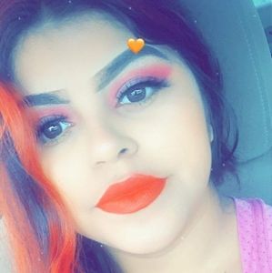 Meet your Posher, Fatima